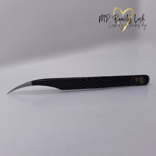 MP Beauty Black enyhén hajlított izoláló szempilla csipesz 