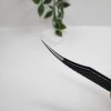 MP Beauty Black enyhén hajlított izoláló szempilla csipesz 
