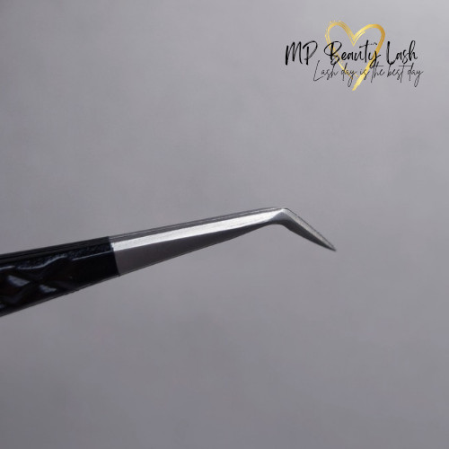 MP Beauty Black Izoláló csipesz extra vékony fejrésszel